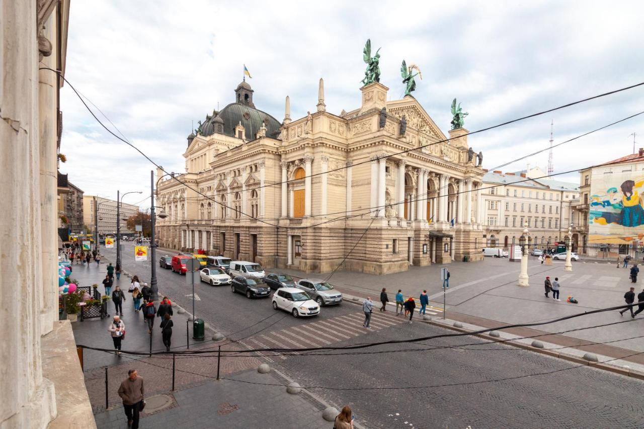 Apartment 39 Svobody Avenue Lviv Eksteriør billede