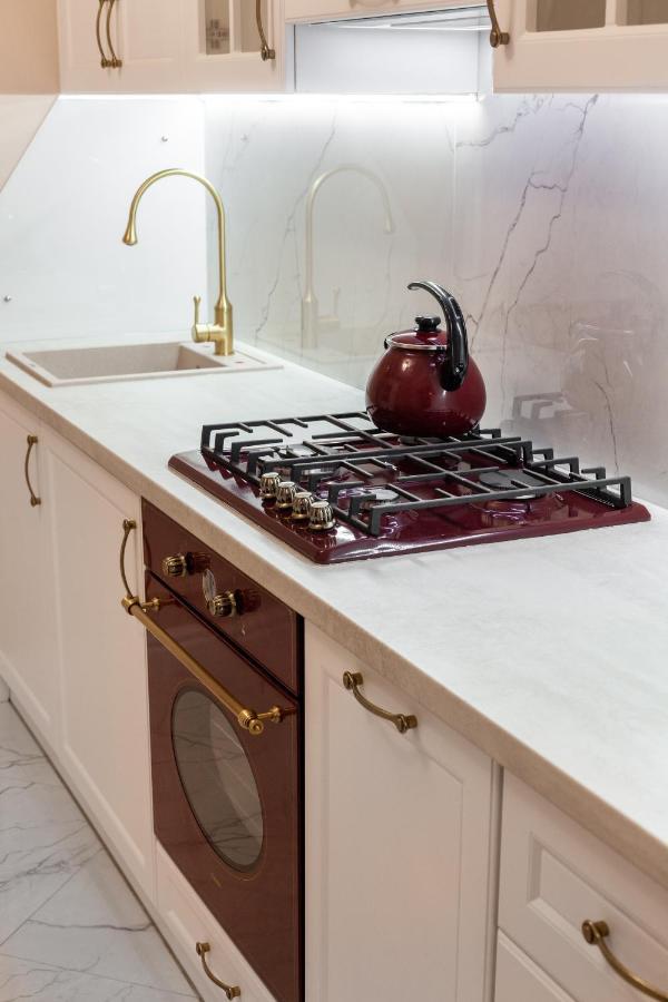Apartment 39 Svobody Avenue Lviv Eksteriør billede